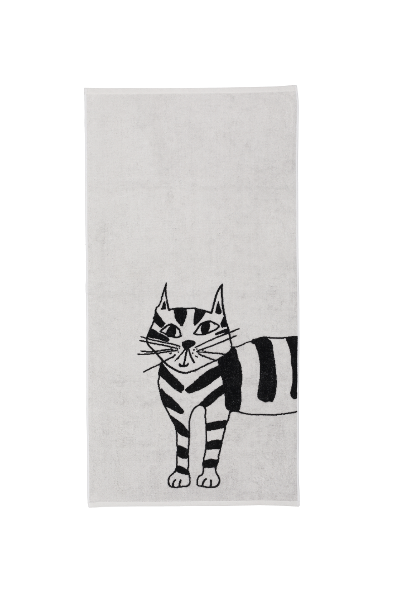bath towel cat