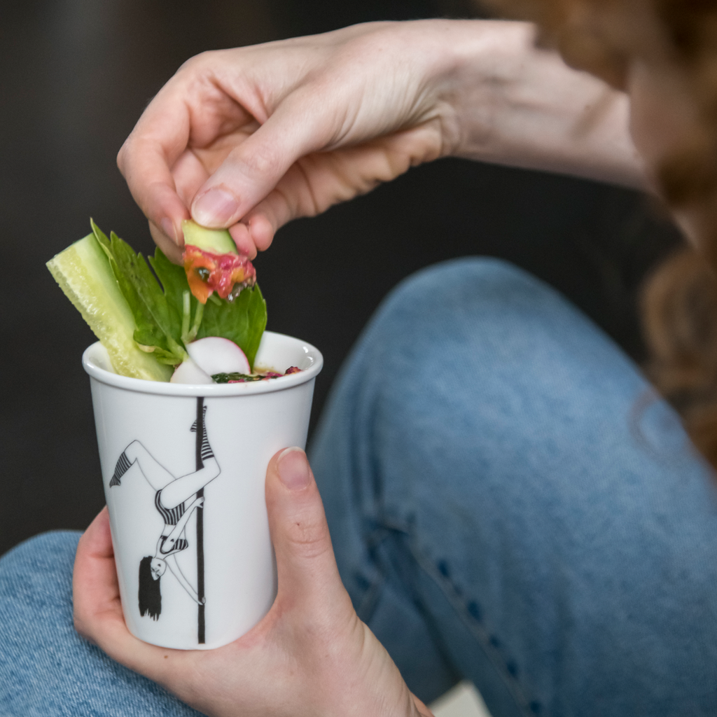 koffiebeker helen b - poledancer