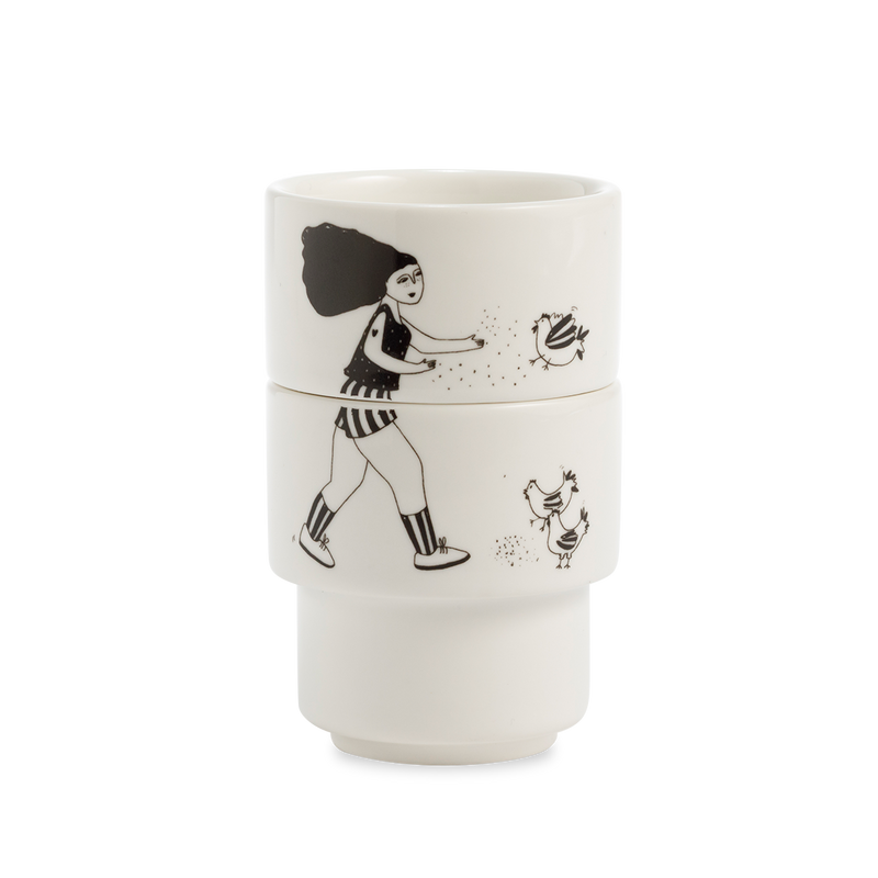 egg cup feeding the chicks (set of 2)