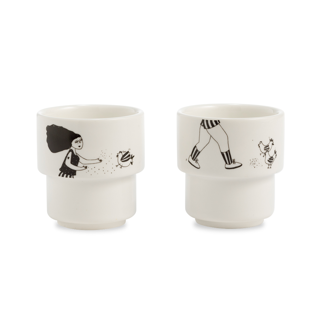 egg cup feeding the chicks (set of 2)