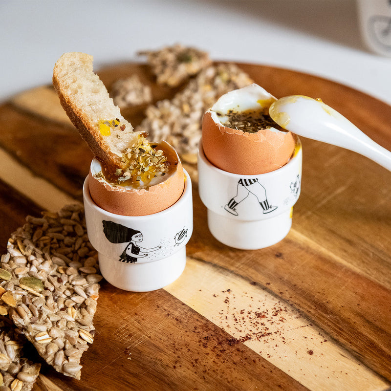 egg cup feeding the chicks (set of 2)