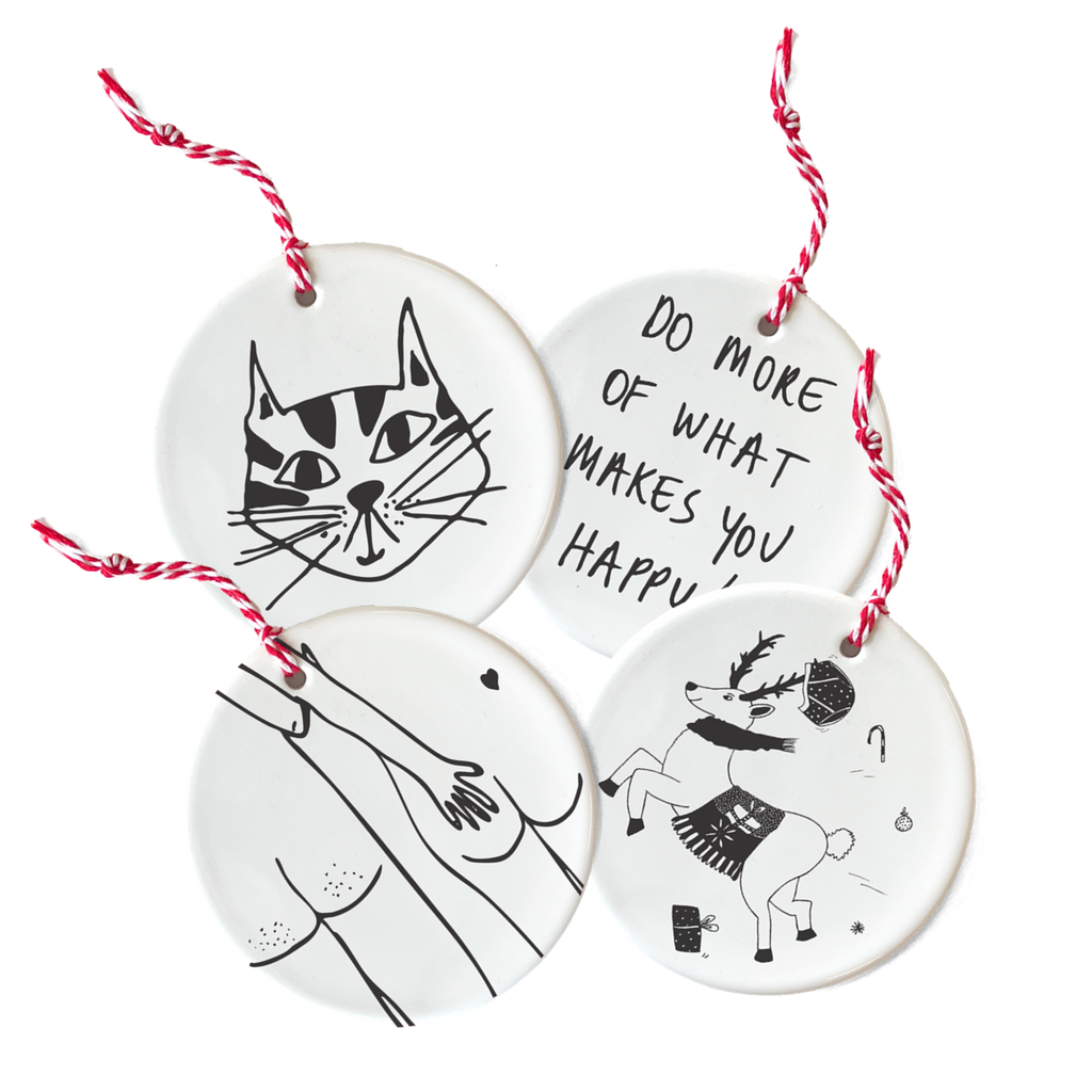 set of 4 hangers mix