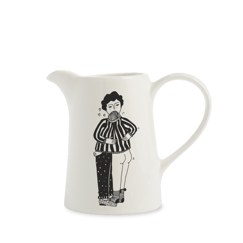 small jug sweater hug