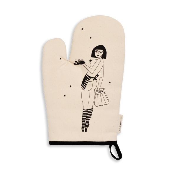 ovenwant helen b pin-up cake girl