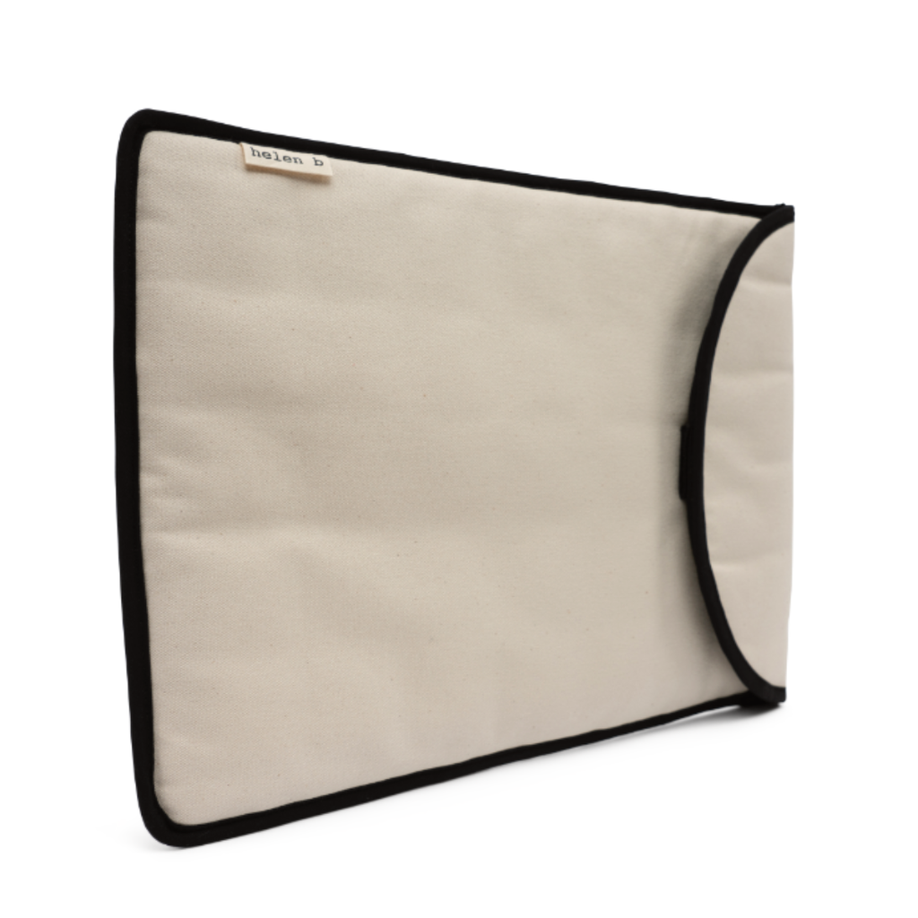 laptophoes helen b flower girl